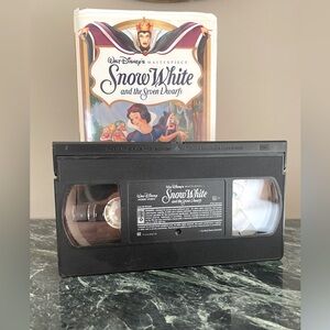 Snow White and the Seven Dwarfs VHS Masterpiece Collection, 1994